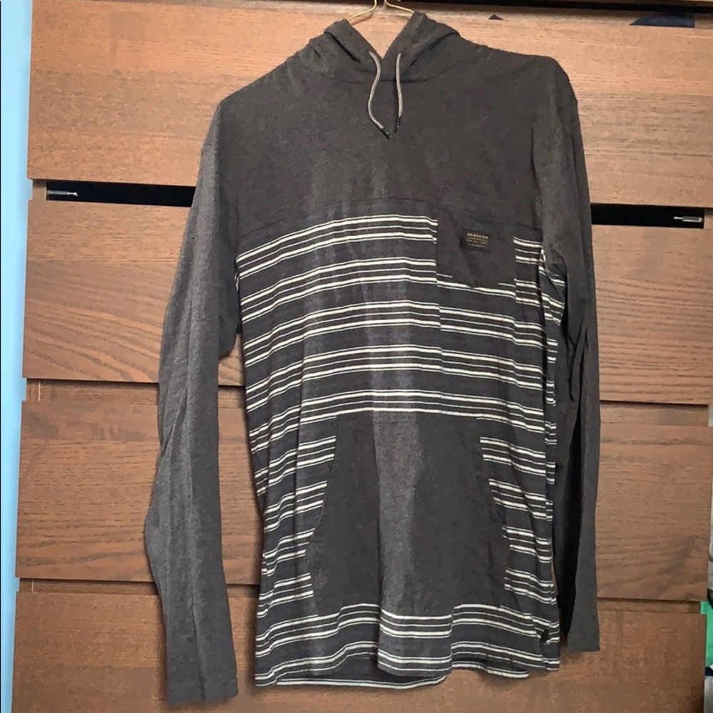 QuickSilver hoodie Size: S
